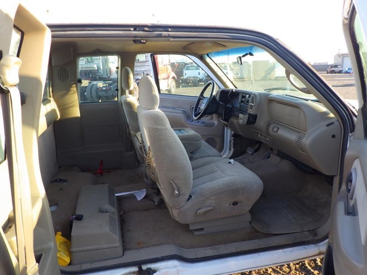 1999-gmc-1500-image-6