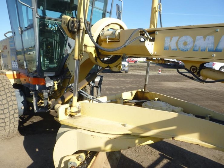 2006-komatsu-gd555-3c-image-26