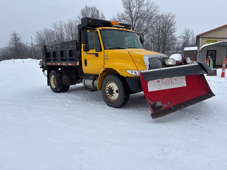 2008-international-durastar-4300-image-2