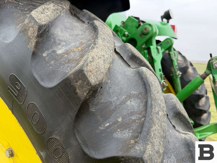 2004-john-deere-7920-image-49