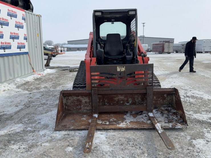 kubota-large-skid-steer-model-3vl95-25,-2464-hrs.,-works,-forks+bucket-image-13