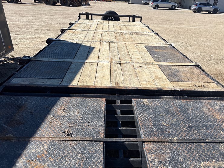 #32742-•-2023-load-trail-trailer-image-8