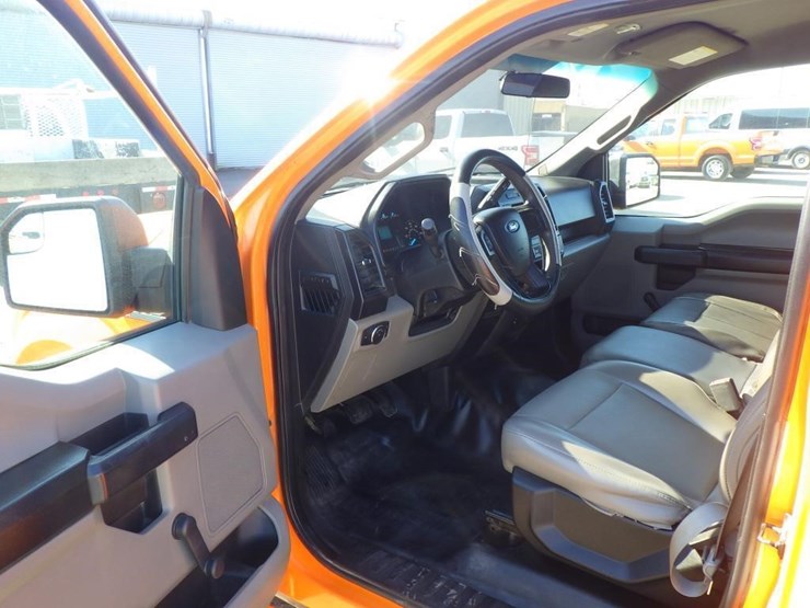 2016-ford-f150-image-5