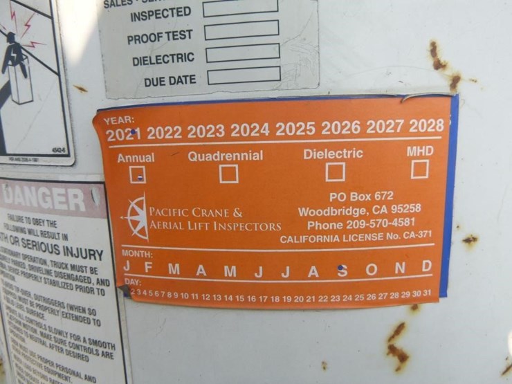 2010-ford-f550-image-29