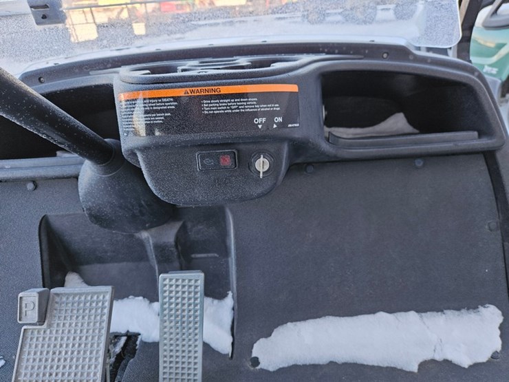 #170-•-yamaha-gas-golf-cart-image-14