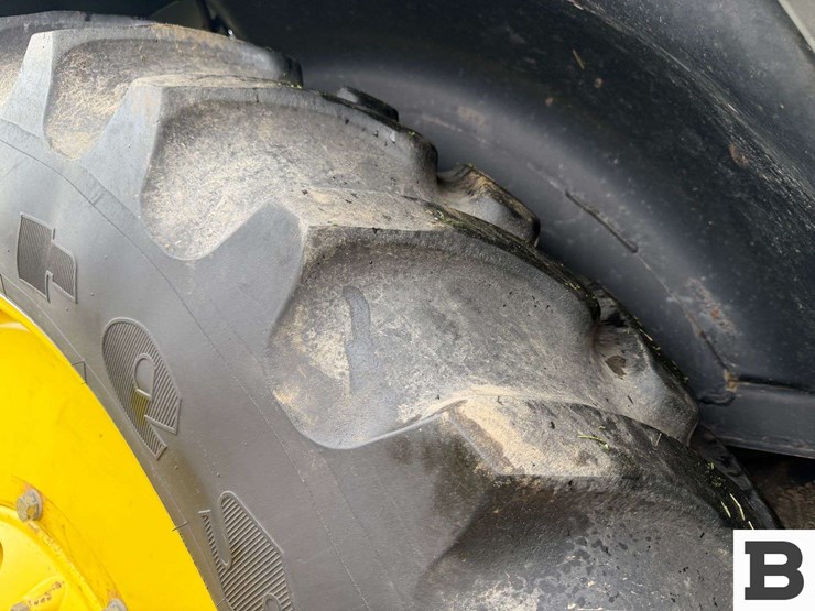 2006-john-deere-8330-image-65