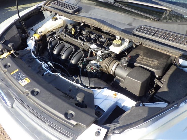 2014-ford-escape-image-10