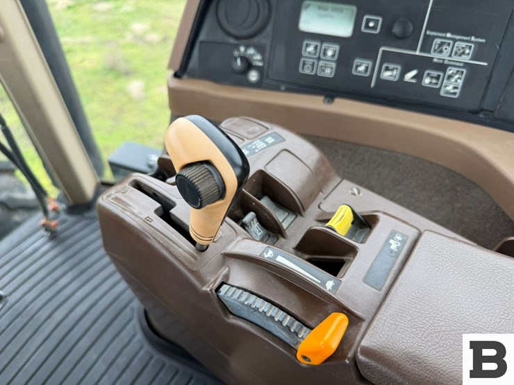 2004-john-deere-7920-image-89