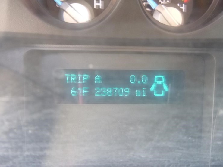 2015-ford-f250-image-15