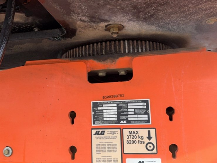 2015-jlg-400s-image-13