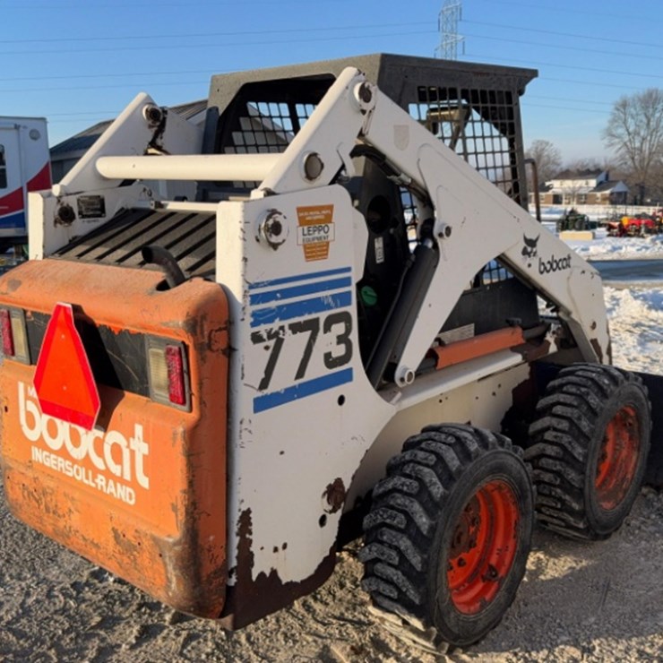 BOBCAT 773
