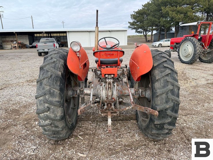massey-ferguson-65-image-4
