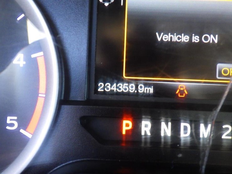 2019-ford-f550-image-16