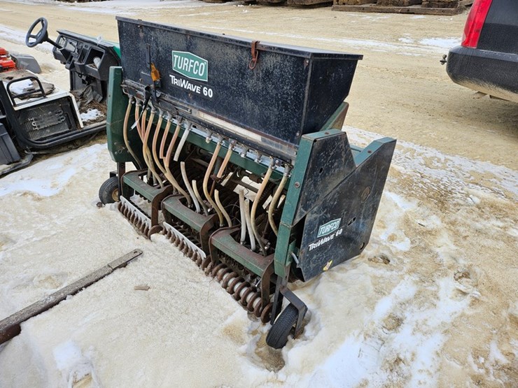 #132-•-turfco-tri-wave-60-3pt-tiller/seeder-image-5