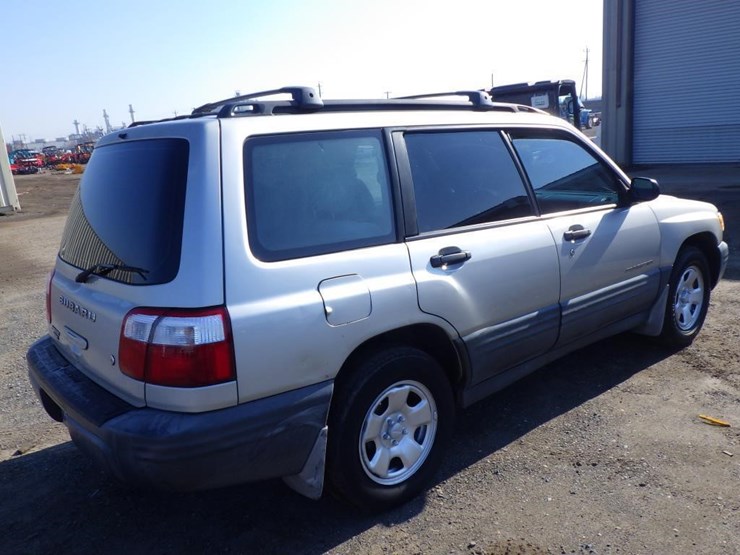 2001-subaru-forester-image-3
