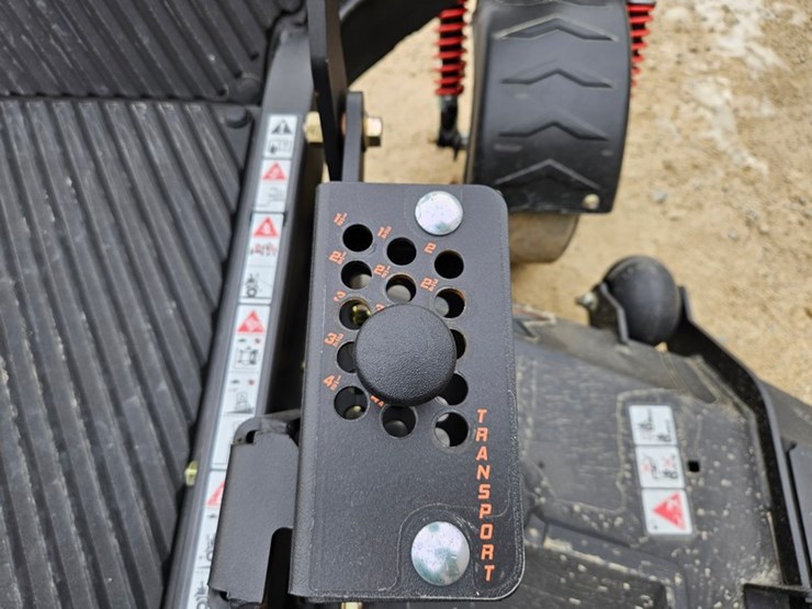 #164-•-spartan-kgz-xd-zero-turn-mower-image-15