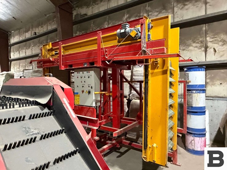 bijlsma-hercules-shaker-sizer-and-bin-filler---pasco,-wa-image-37