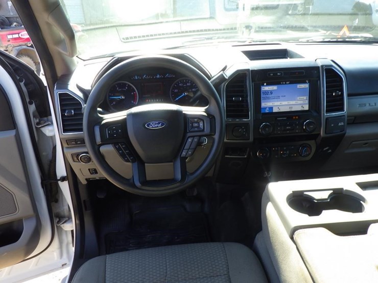 2019-ford-f550-image-7