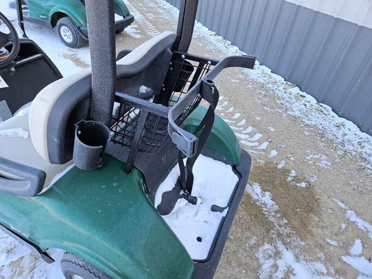 #172-•-yamaha-gas-golf-cart-image-9