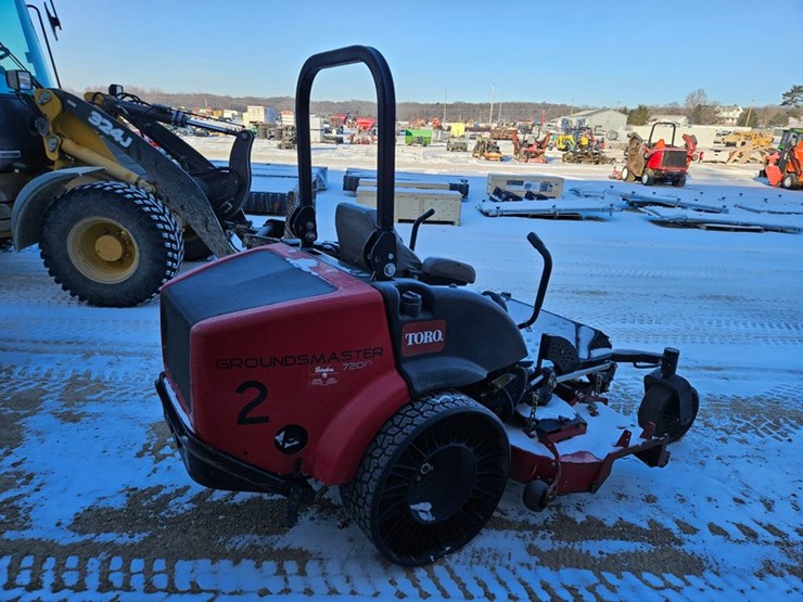 toro-groundsmaster-7200-image-5