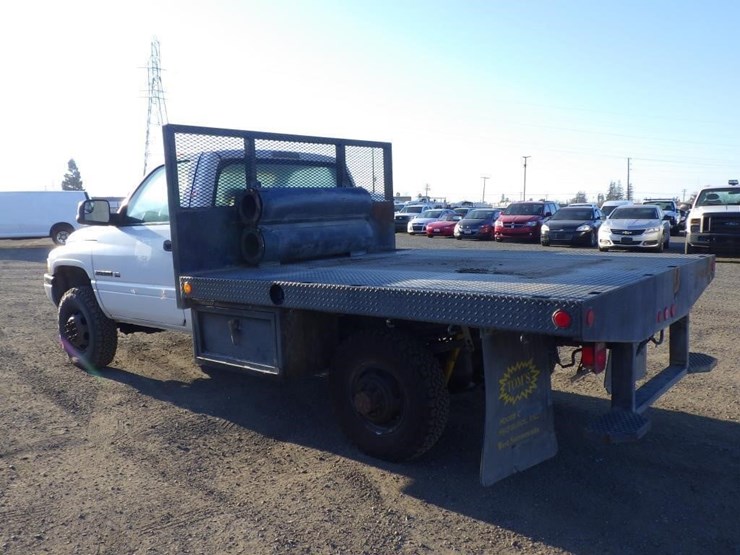 2001-dodge-ram-3500-image-4