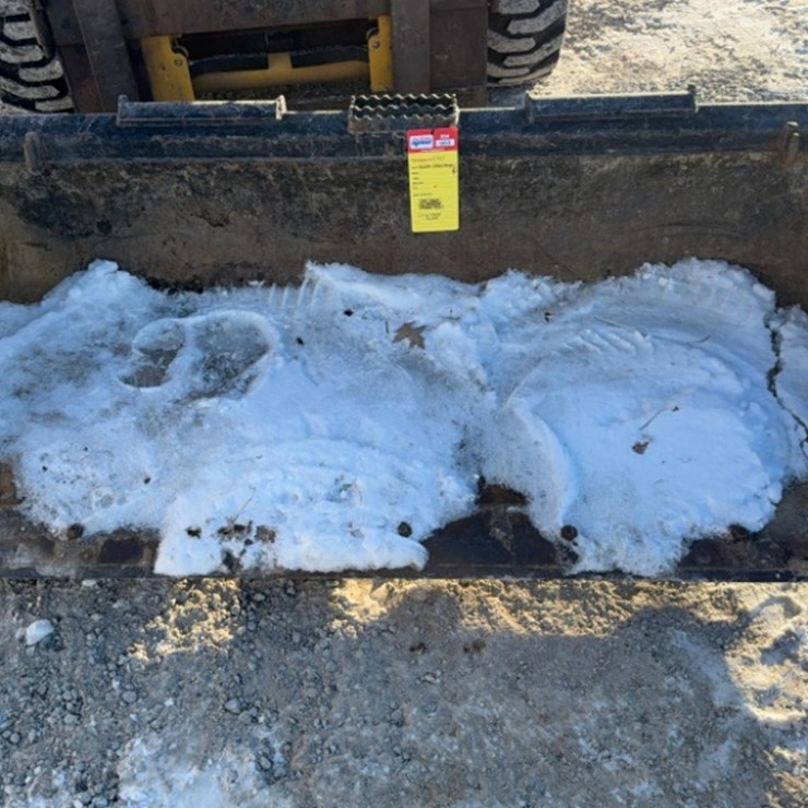 6' Skid loader bucket