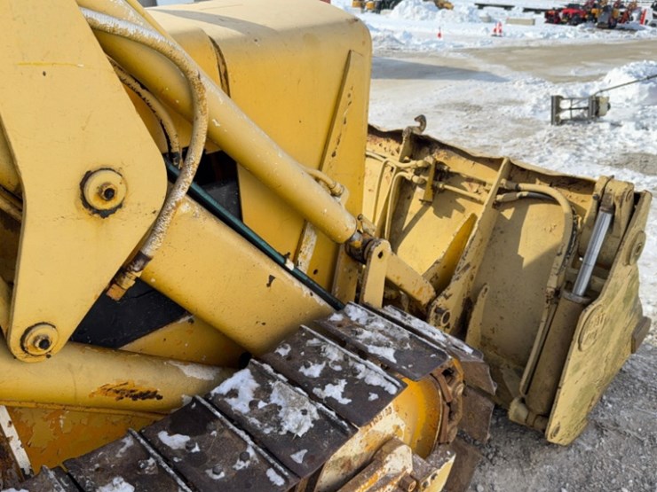 john-deere-350-image-12