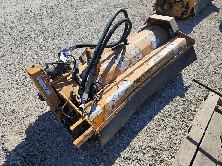 john-deere-5085m-image-3