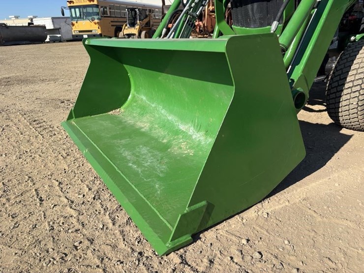 john-deere-1025r-image-9