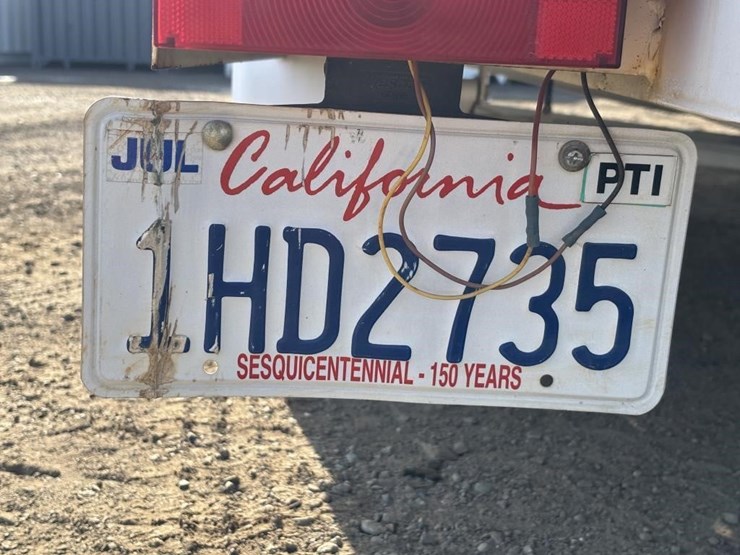 1998-unknown-trailer-image-55