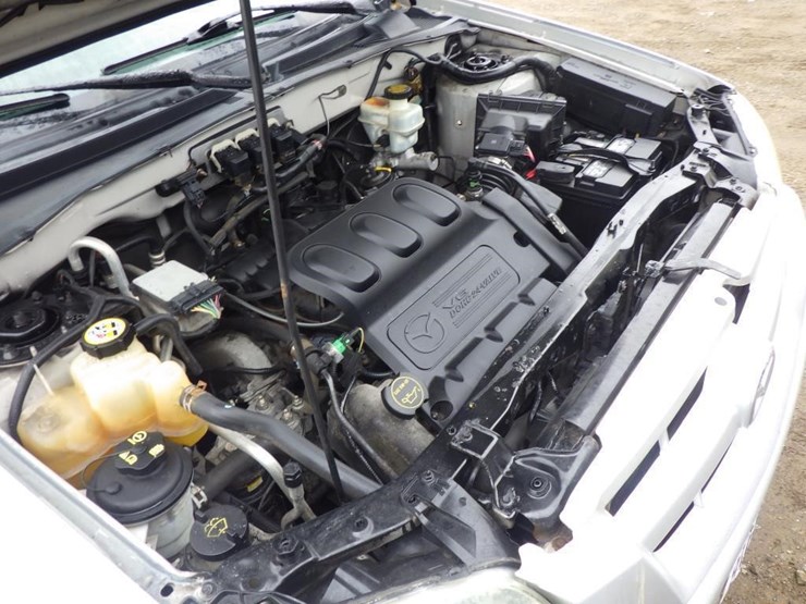 2005-mazda-tribute-image-10