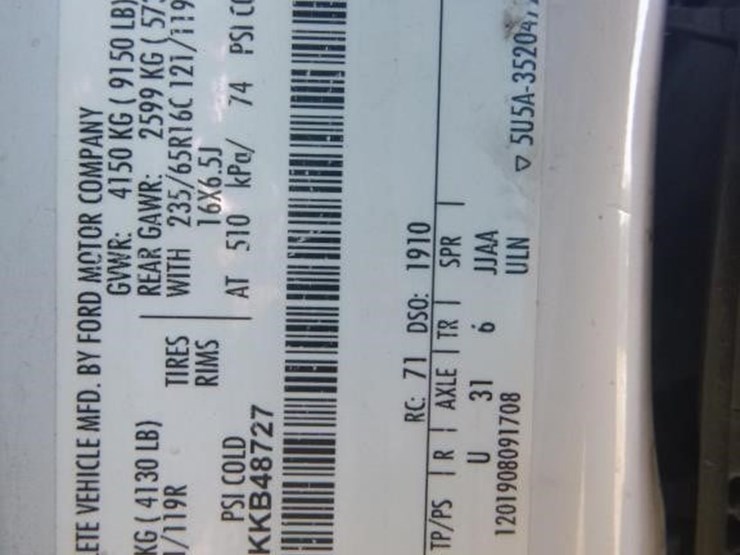 2019-ford-transit-image-21