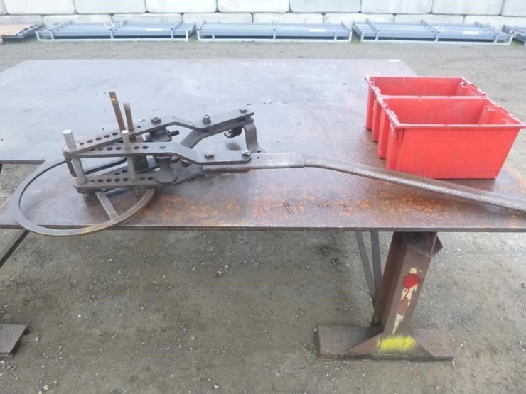 112"x80"x34"-welding-table-image-6