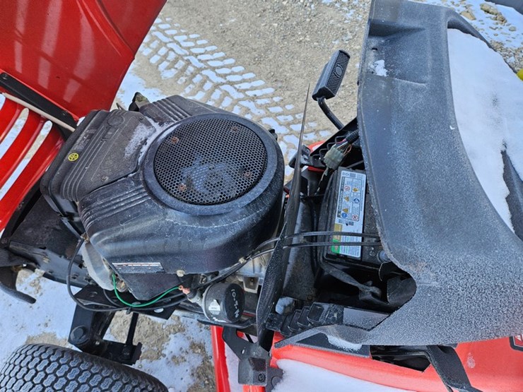 #144-•-simplicity-conquest-lawn-tractor-image-9