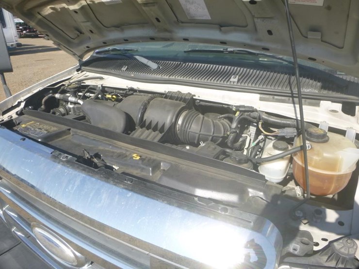 2014-ford-e450-image-11