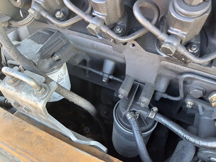 case-21e-wheel-loader-image-39