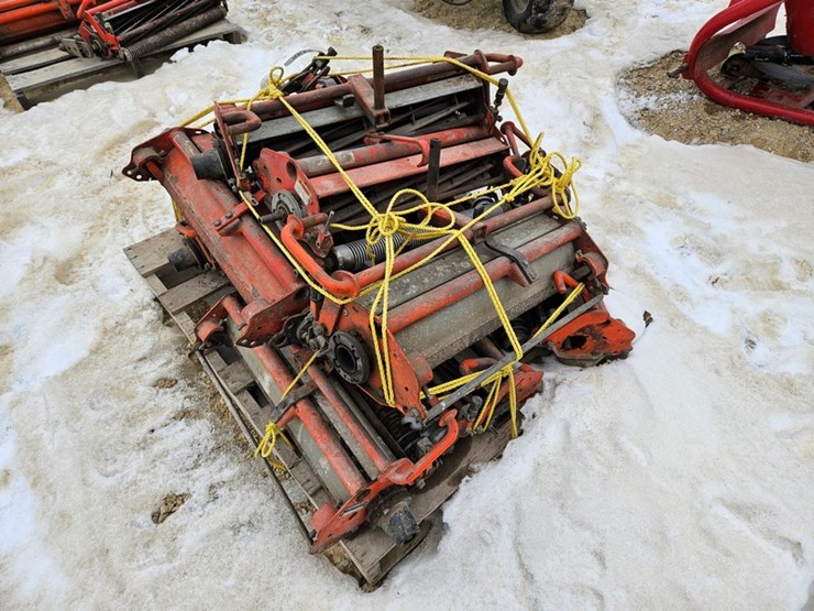 #130-•-jacobsen-pallet-used-mower-reels-image-3
