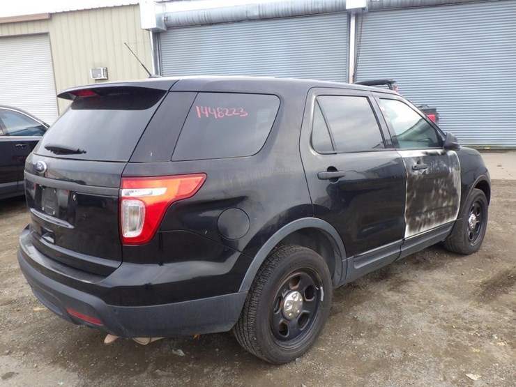 2014-ford-explorer-image-3