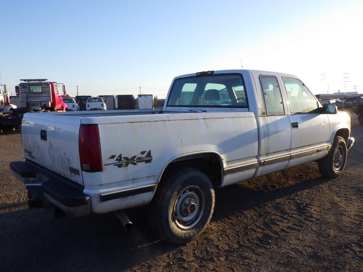 1999-gmc-1500-image-3