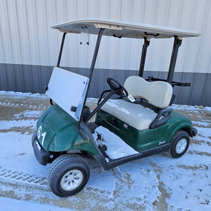 #172 • Yamaha Gas Golf Cart