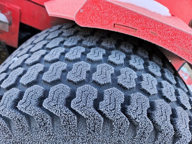 #160-•-gravely-pro-stance-60-stand-up-zero-turn-mower-image-25