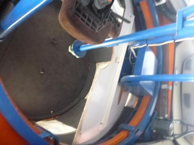 2000-gmc-3500-image-13