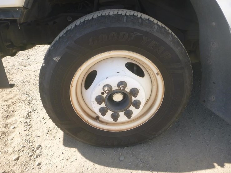 2014-ford-e450-image-13