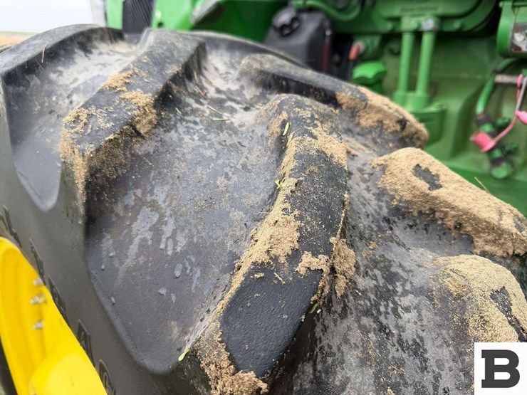 2006-john-deere-8330-image-35