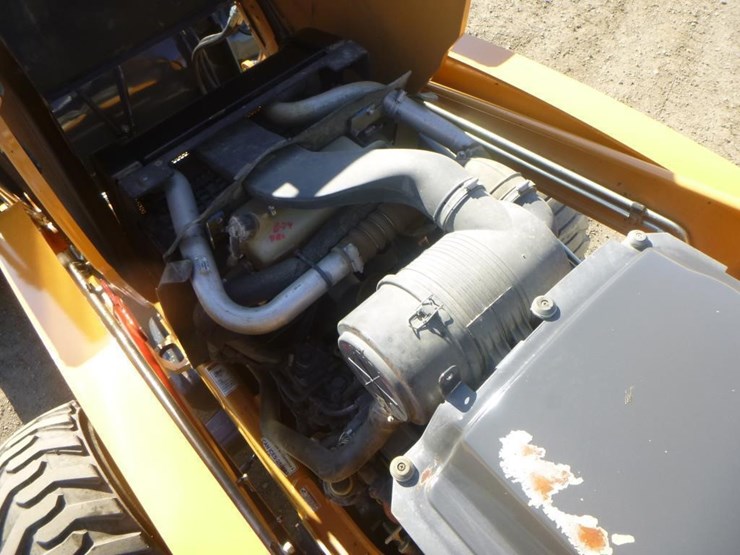 2018-case-580sn-image-42