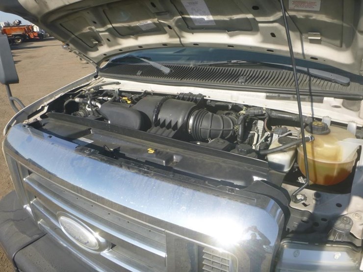 2014-ford-e450-image-11
