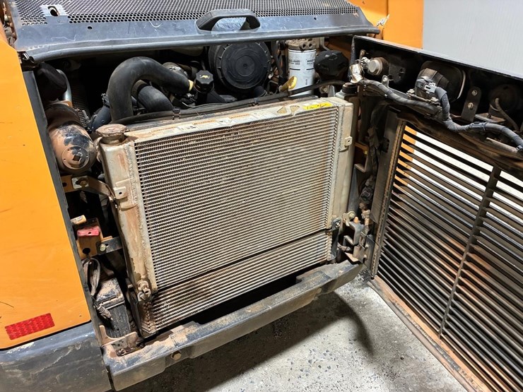 2021-case-tr270b-image-18