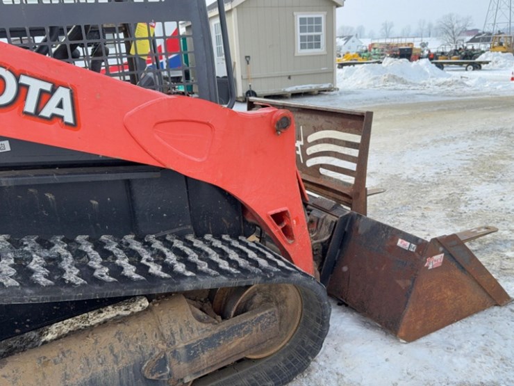 kubota-large-skid-steer-model-3vl95-25,-2464-hrs.,-works,-forks+bucket-image-10
