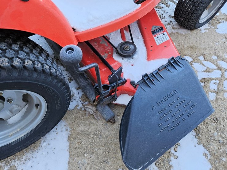 #144-•-simplicity-conquest-lawn-tractor-image-18