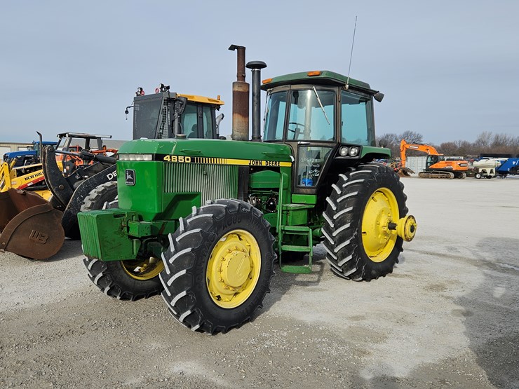 1988-john-deere-4850-image-1